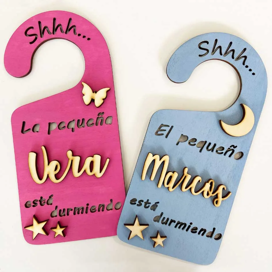 Colgador personalizado para puertas. Personal Gift Ávila