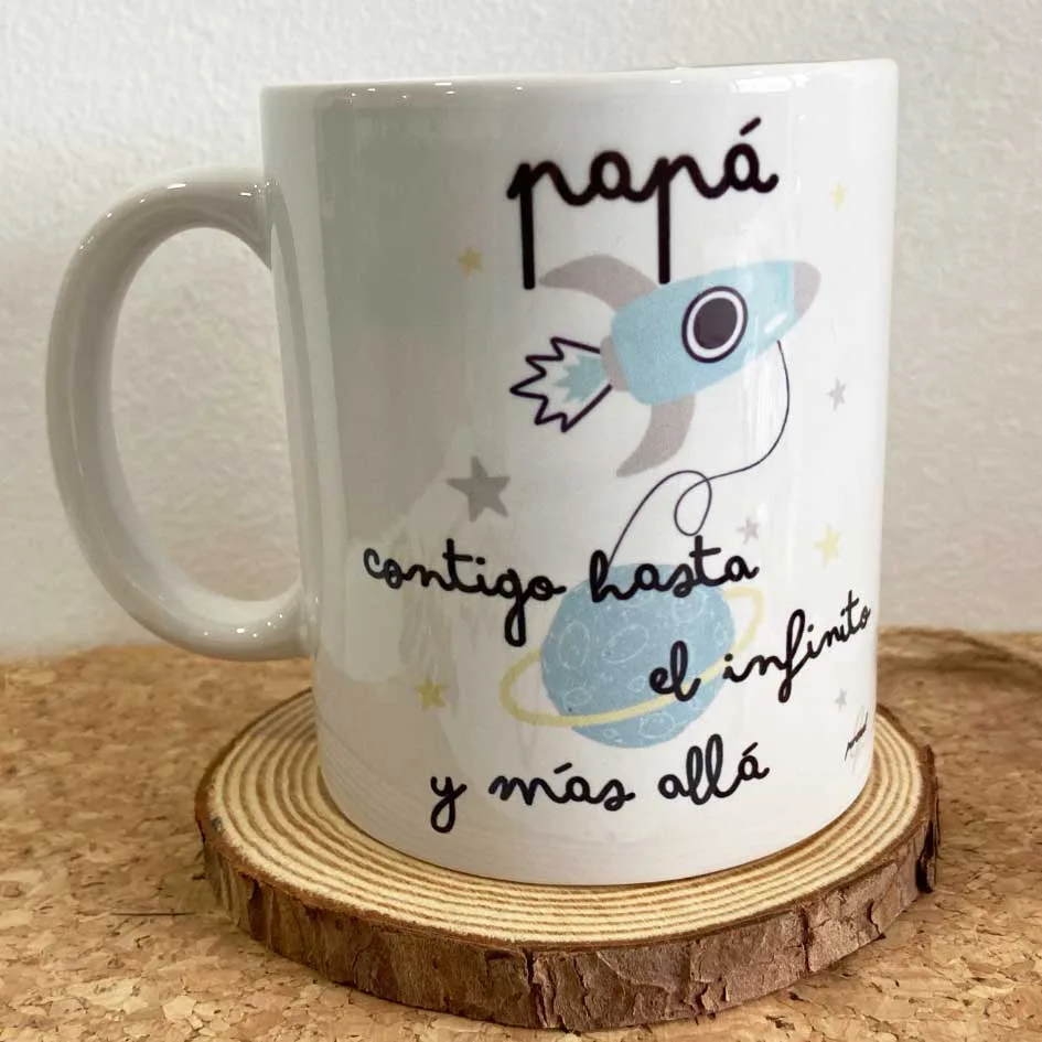 Taza personalizada papá contigo hasta el infinito y más allá. Personal Gift Ávila